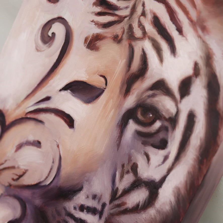 Original oil painting of a tiger called "Inner alignment"